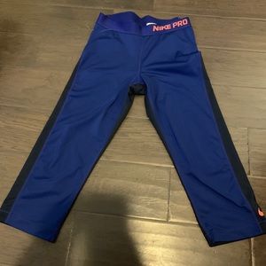 Nike leggings